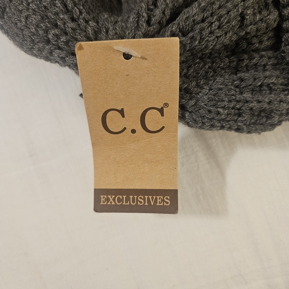 C.C Charcoal Knit Beanie for Nurse - Picture 3 of 5